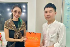 คุณธนกิจ เจ้าของแบรนด์ครีมลอกสิวขั้นเทพ จากกรุงเทพ